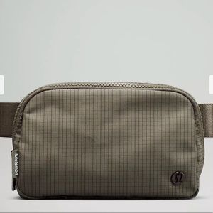 Lulu Everyday Belt Bag - NWT